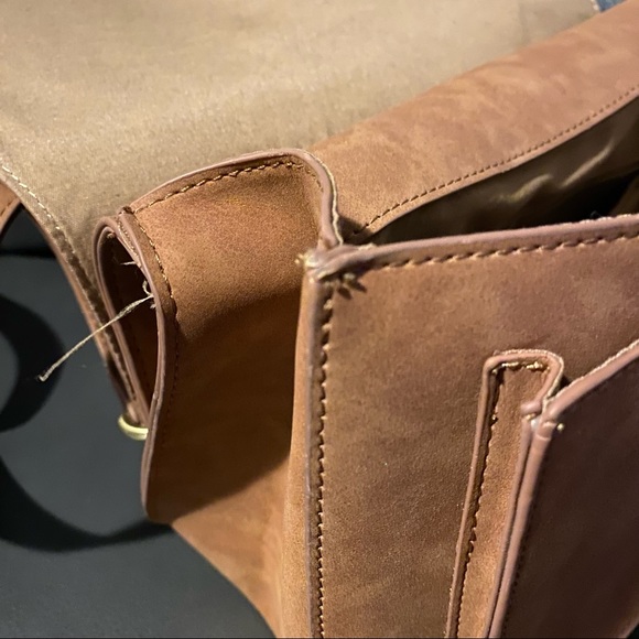 Kenneth Cole Reaction large Faun Norway saddle bag - Picture 9 of 11